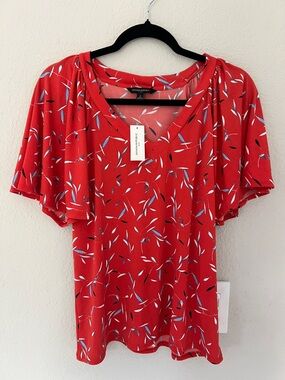 Banana Republic Red V-Neck Flutter Sleeve Top with Leaf Print